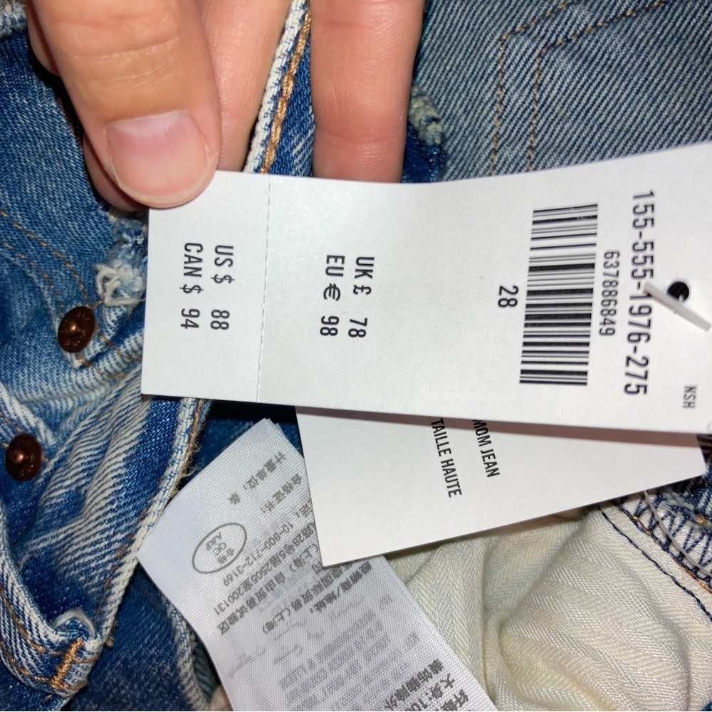 Abercrombie & Fitch High-Rise Distressed Blue Jeans - Picture 4 of 13